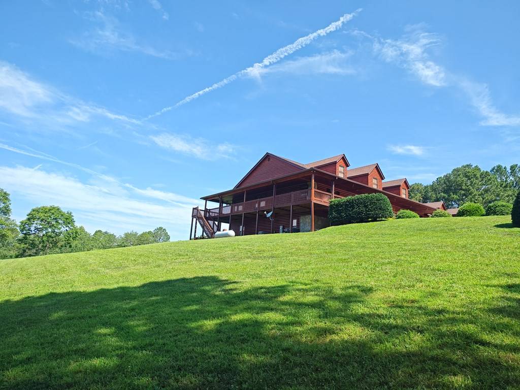 Copperhill, TN 37317,156 Pine View Lane