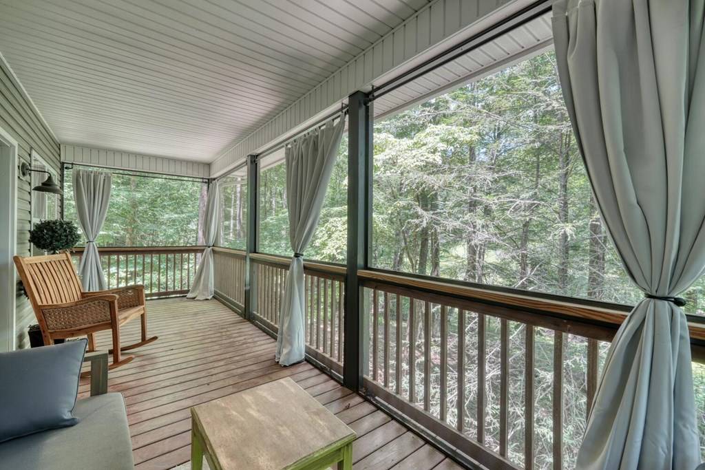 Blairsville, GA 30512,222 Bryant Cove Road
