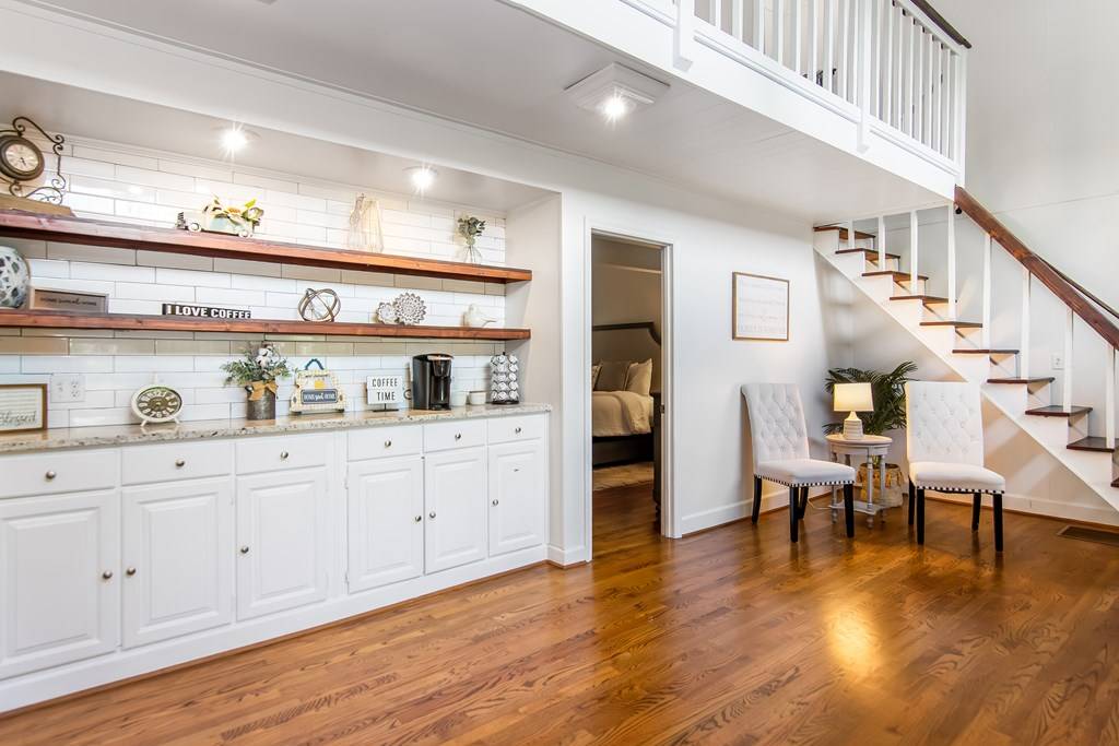 Hiawassee, GA 30546,1056 Sky Hawk Mountain Drive