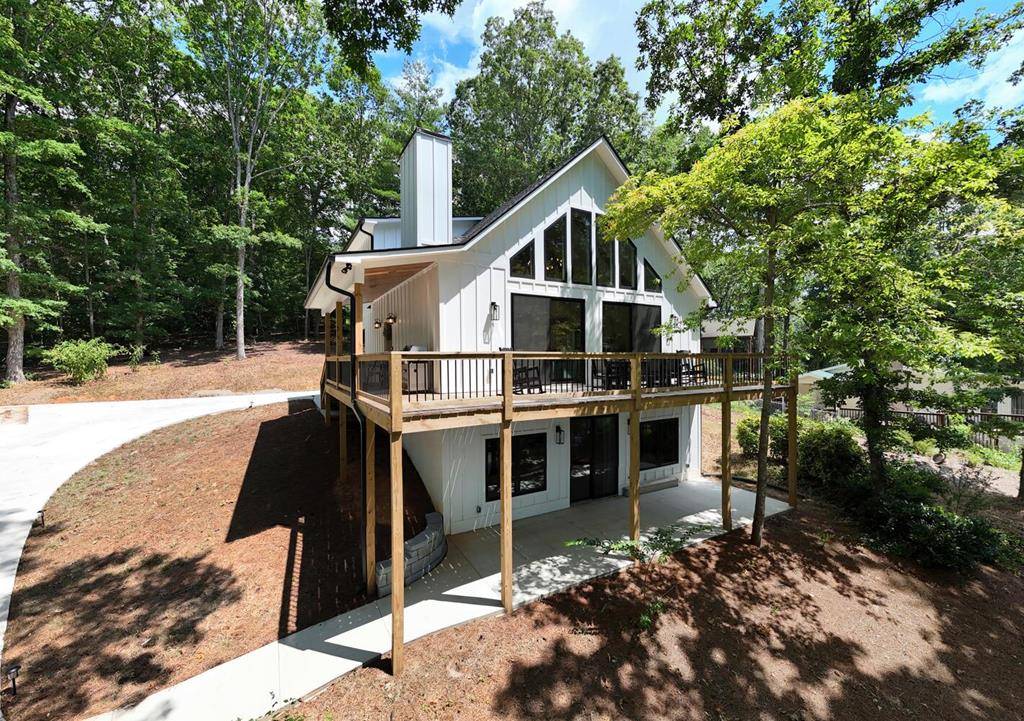 Hiawassee, GA 30546,1792 Chatuge Shores Road