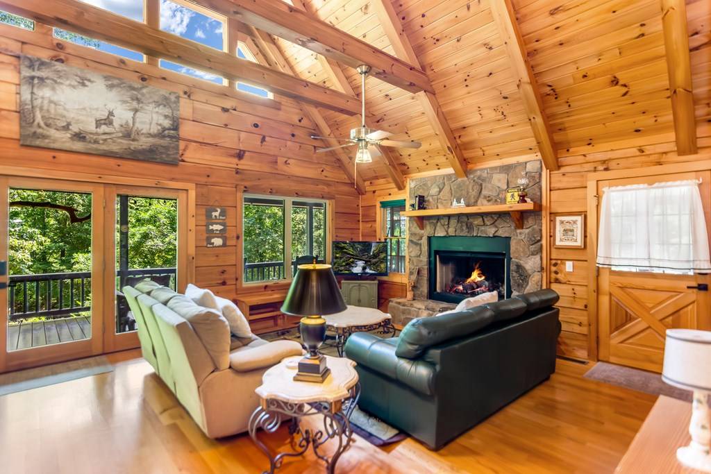 Morganton, GA 30560,34 Mountain Lookout