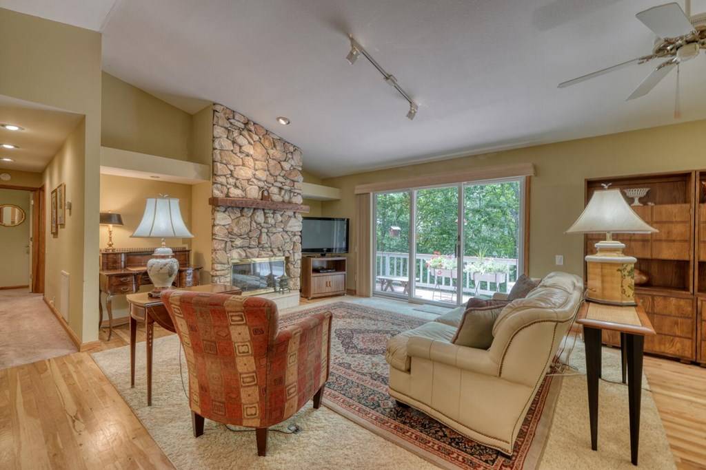 Blairsville, GA 30512,171 Mountain Top Road