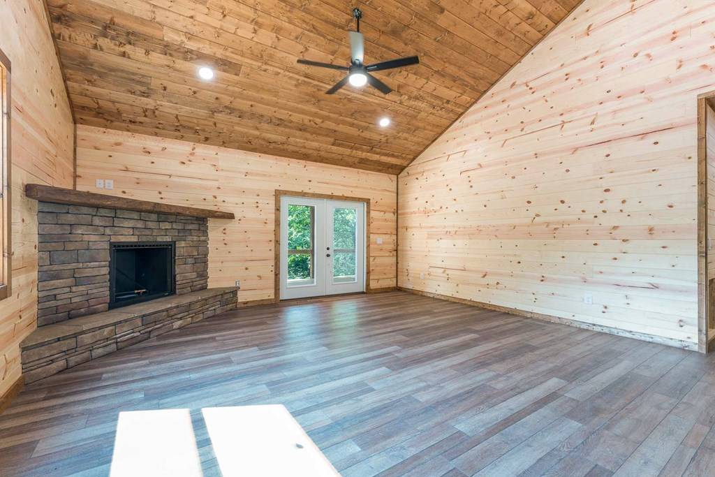 Brasstown, NC 28902,246 Brasstown Acres Drive