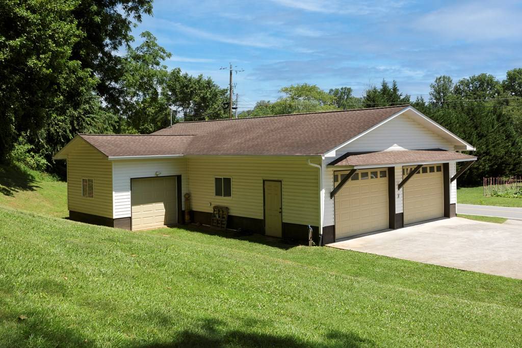 Hayesville, NC 28904,1654 Myers Chapel Road