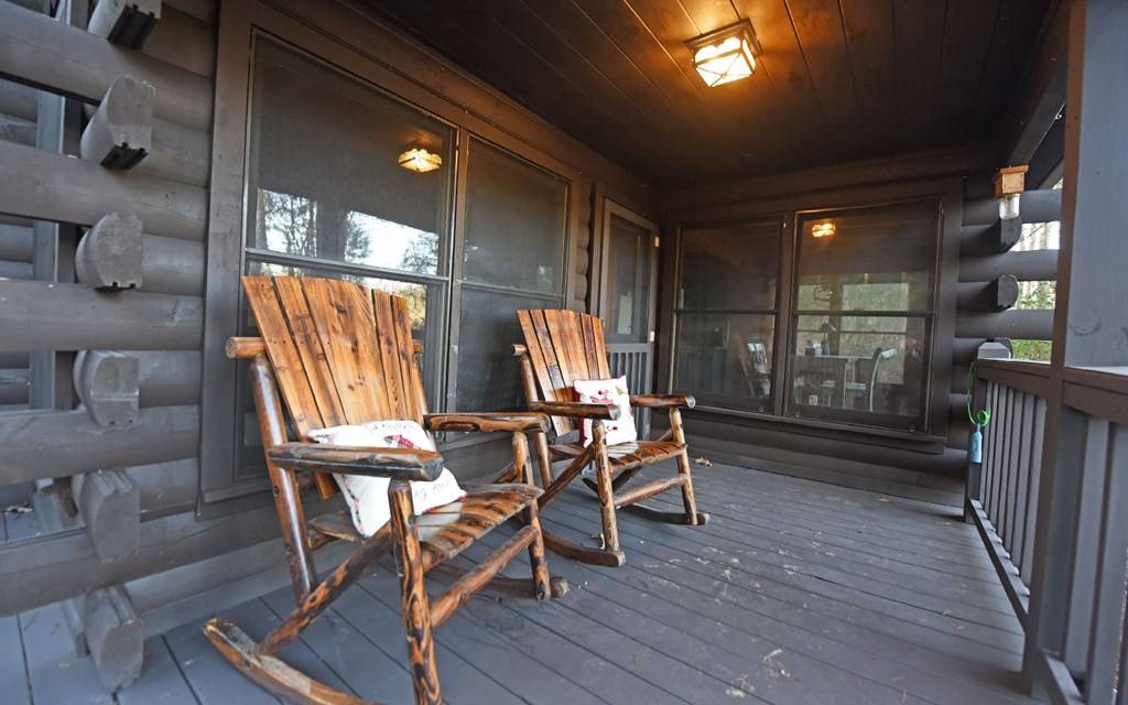Blue Ridge, GA 30513,226 Pine Tree Drive