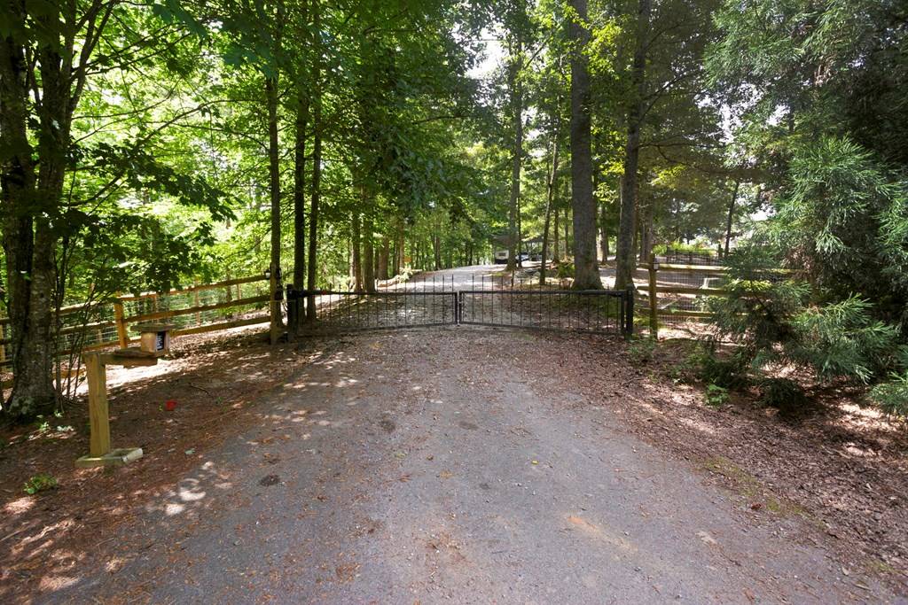 Blairsville, GA 30512,102 Tate Mill Ridge