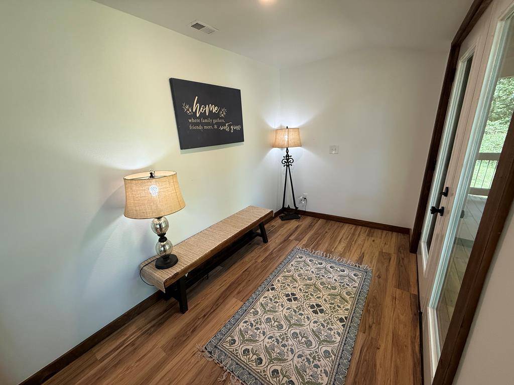 Mineral Bluff, GA 30559,2380 Murphy Hwy