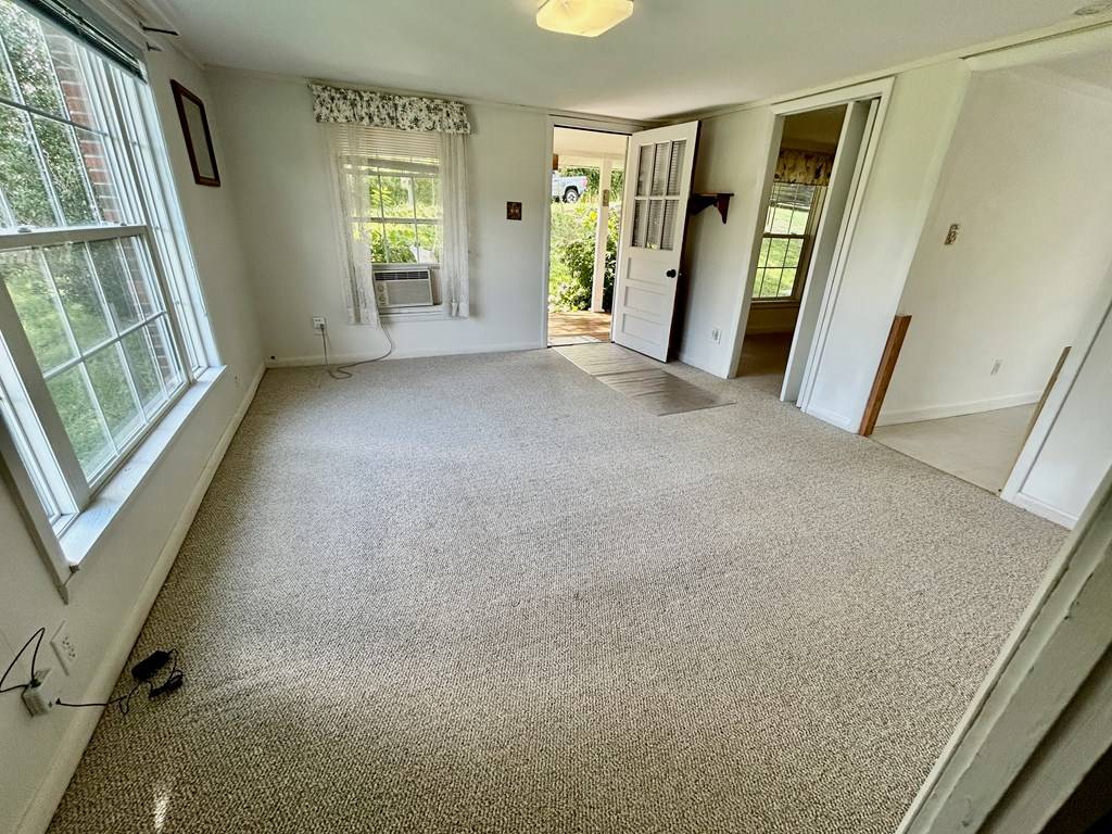 Hayesville, NC 28904,136 West Vineyard