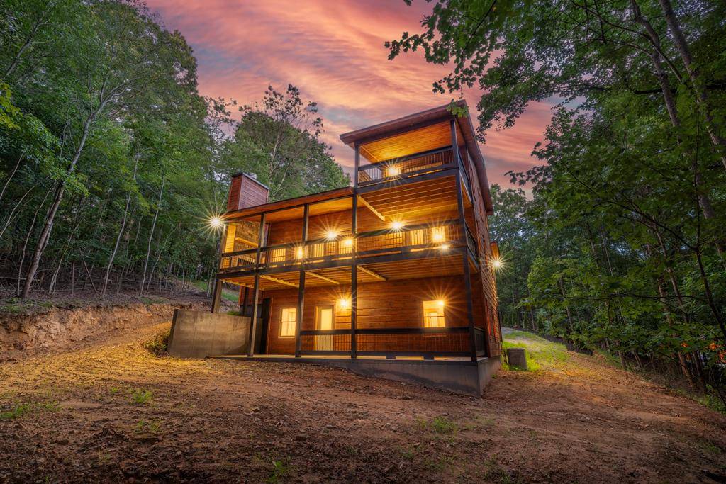 Blue Ridge, GA 30513,74 Windy Valley Trail