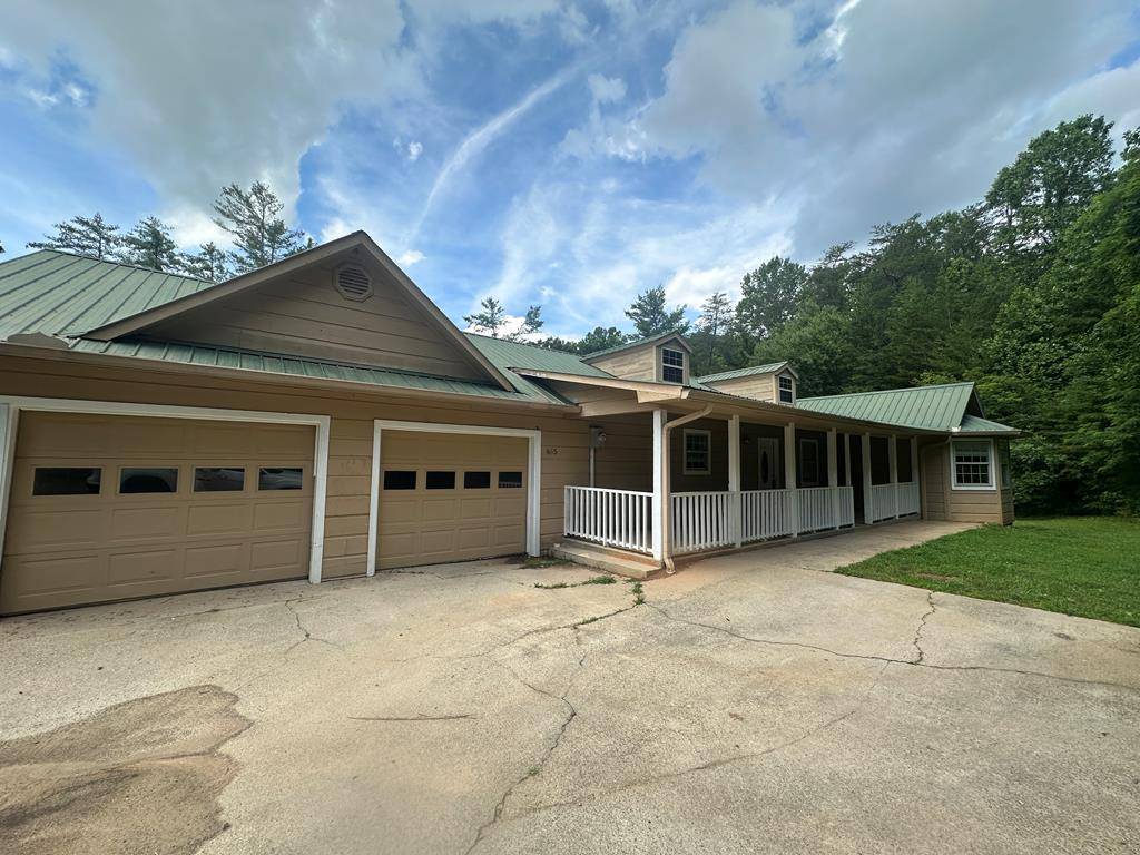 Young Harris, GA 30582,655 Sunset Drive W