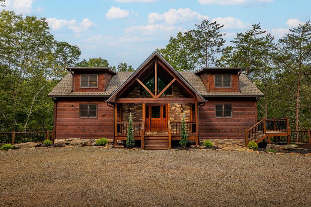 Mineral Bluff, GA 30559,658 Highland Gap