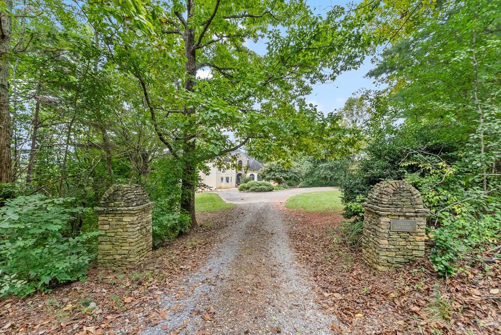 Jasper, GA 30143,335 Oak Morris Ridge