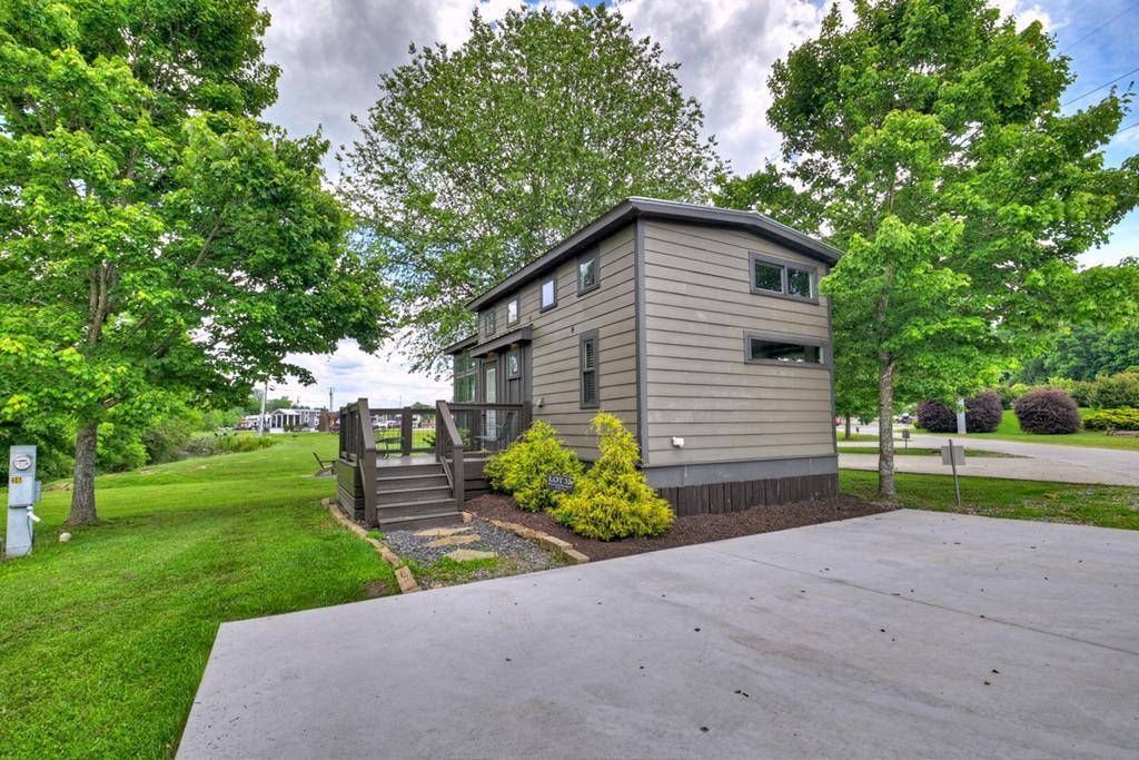 Morganton, GA 30560,35 Mountain Meadows Circle