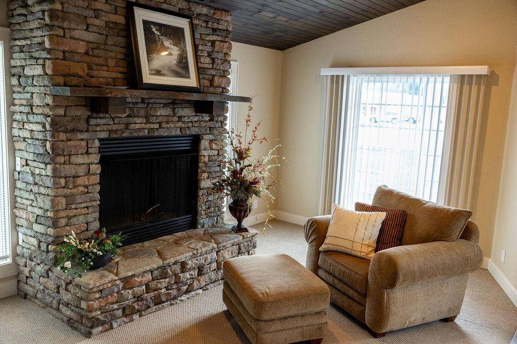 Andrews, NC 28901,460 Main Street