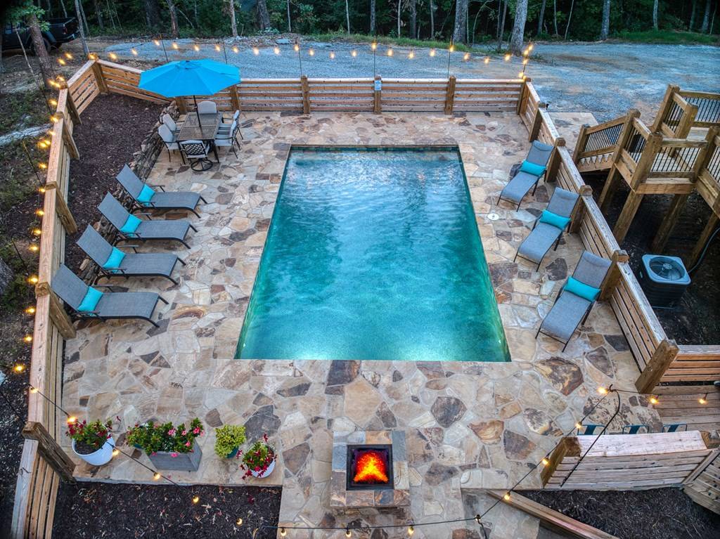 Mineral Bluff, GA 30559,381 Mountain Rivers Lane