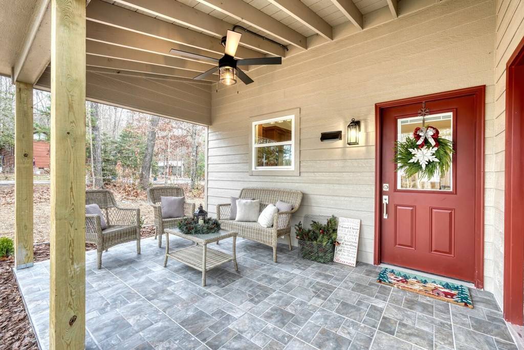 Blairsville, GA 30512,246 Chimney Ridge