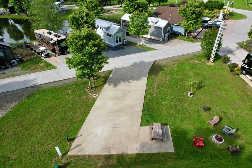 Morganton, GA 30560,51 Mountain Meadows Drive