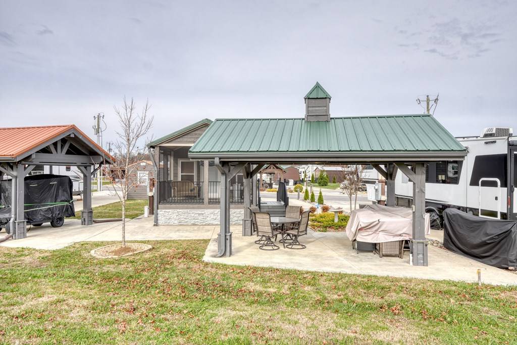 Blairsville, GA 30512,465 Mountain Creek Road