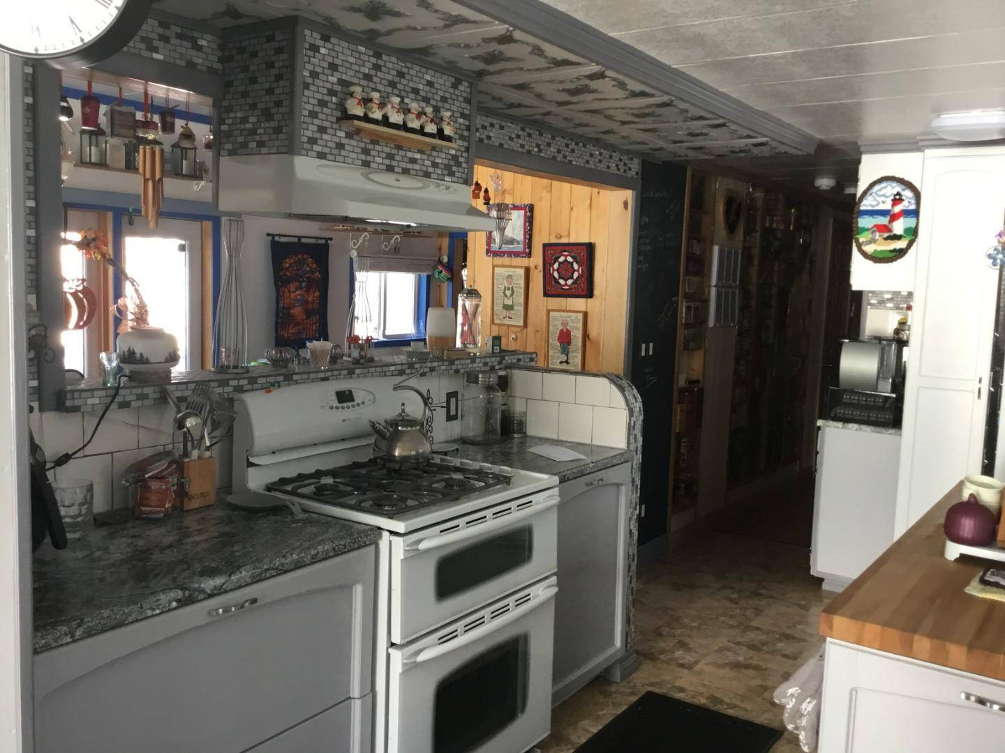 Red Earth Creek, AB T0G 1X0,453 Grassy WAY