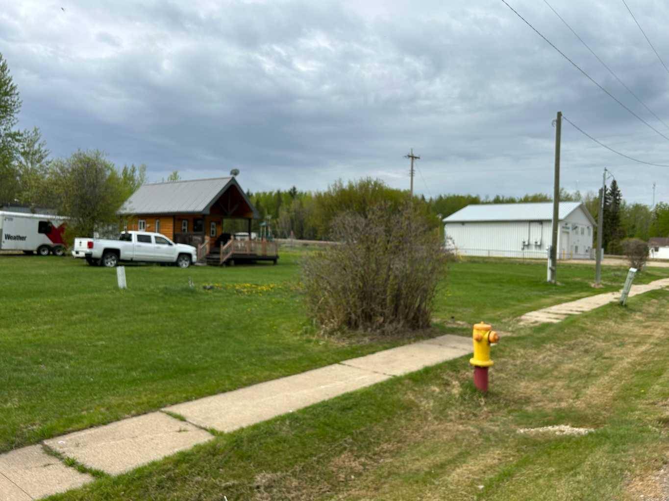 Faust, AB T0G 0X0,16 1 ST E