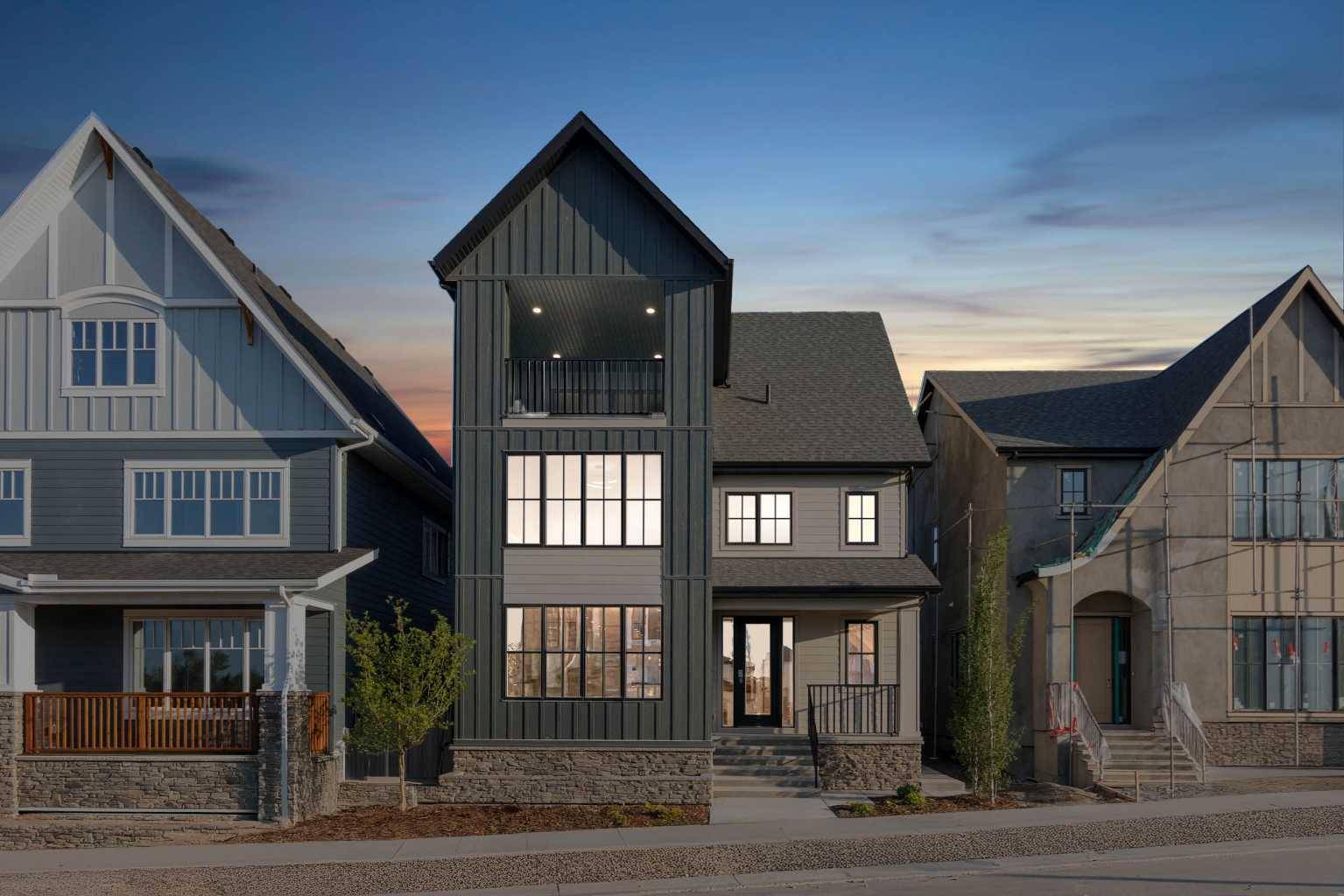 Calgary, AB T3E 8H4,227 Calais DR SW
