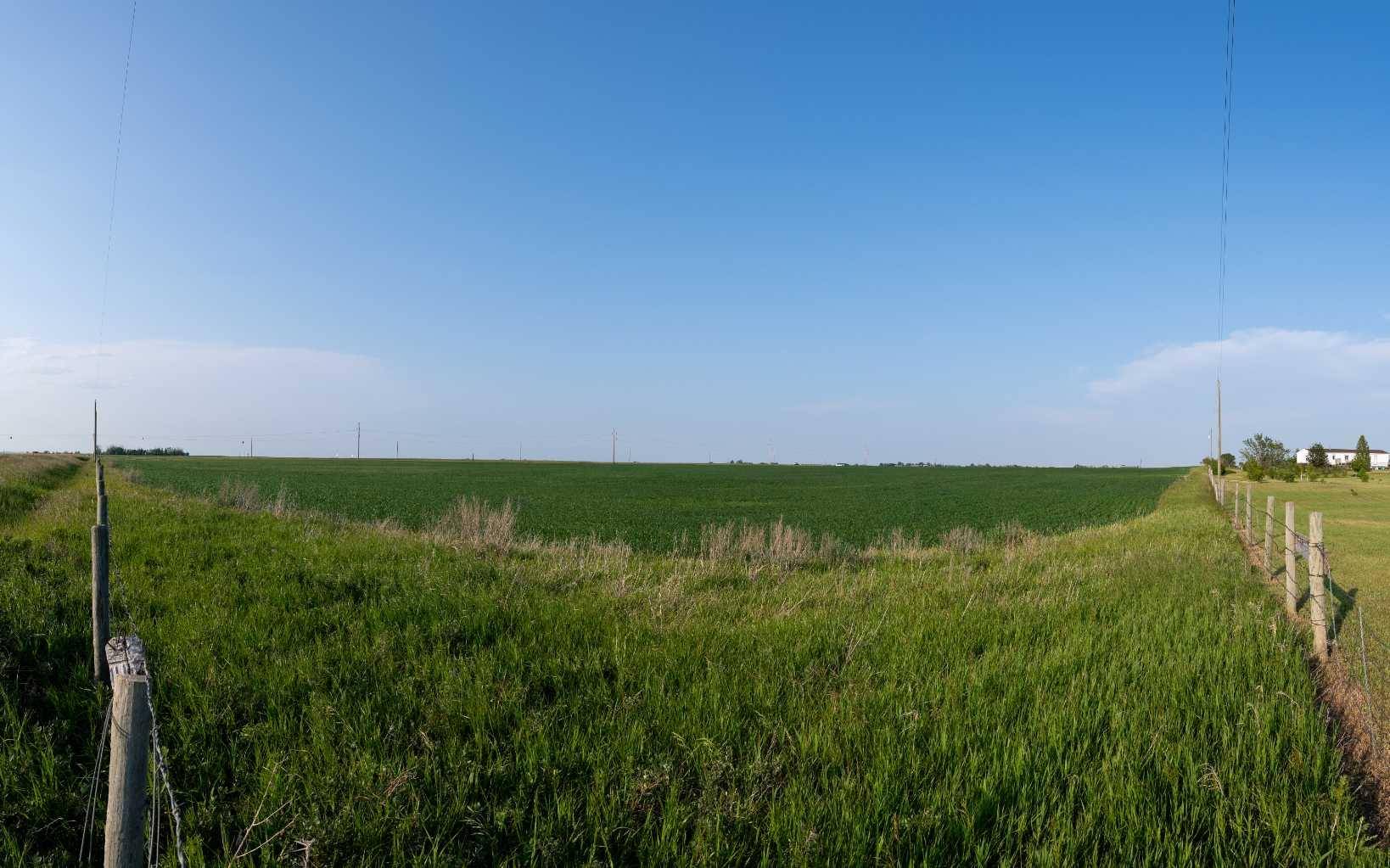 Strathmore, AB T0J 1Y0,Trans Canada Highway #1 Range Road 255