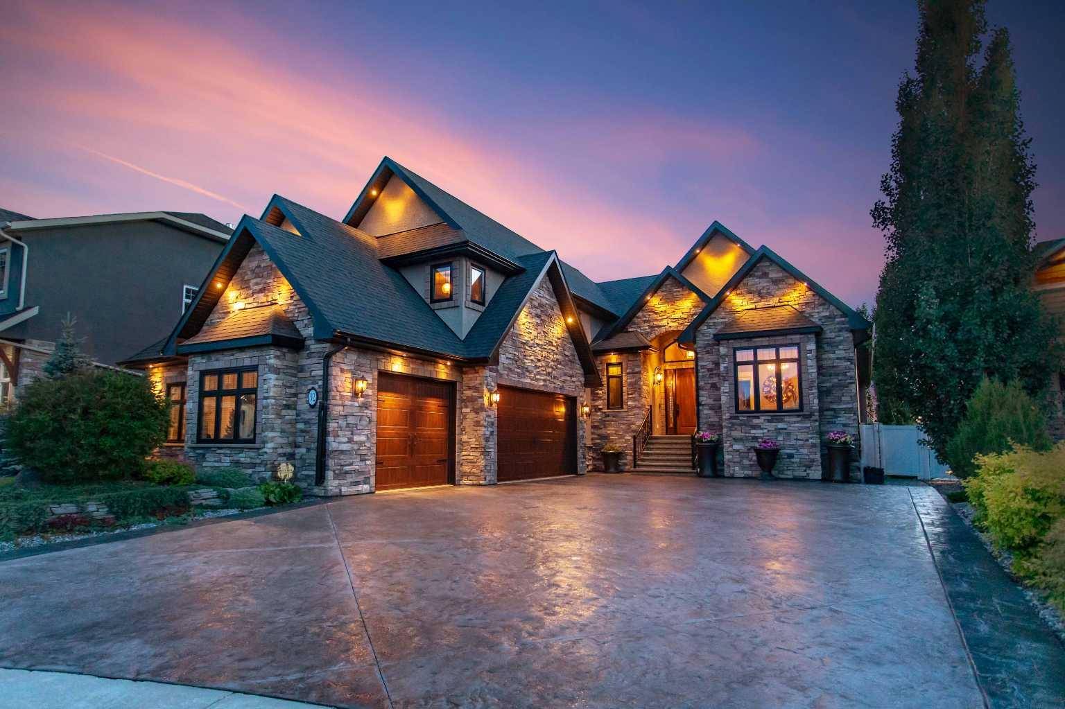 Red Deer, AB T4R 0M5,32 Sagewood Close