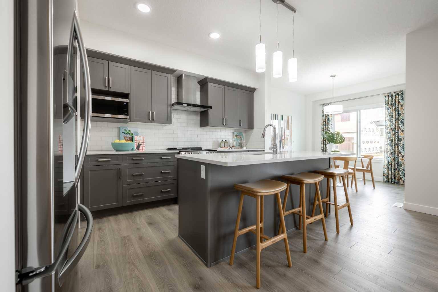 Calgary, AB T3S 0M1,330 Sora WAY SE