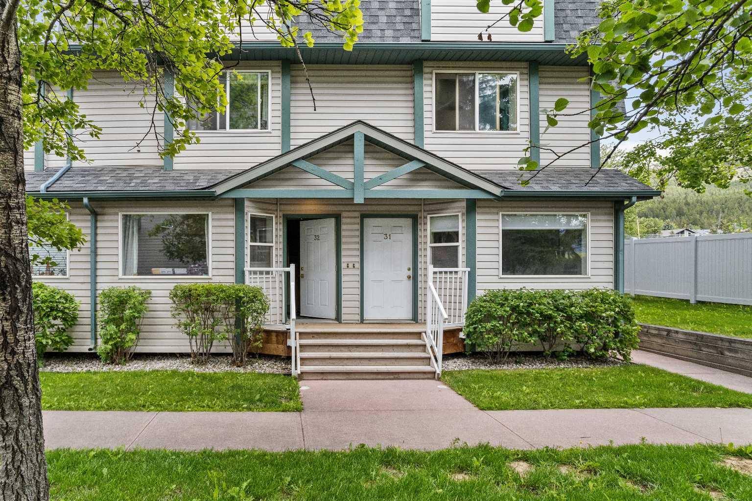 Canmore, AB T1W1K6,200 Glacier DR #32