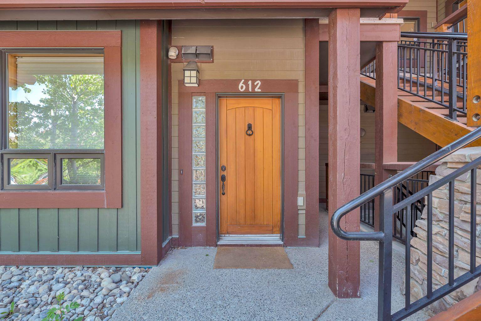 Canmore, AB T1W3M1,107 Armstrong PL #612