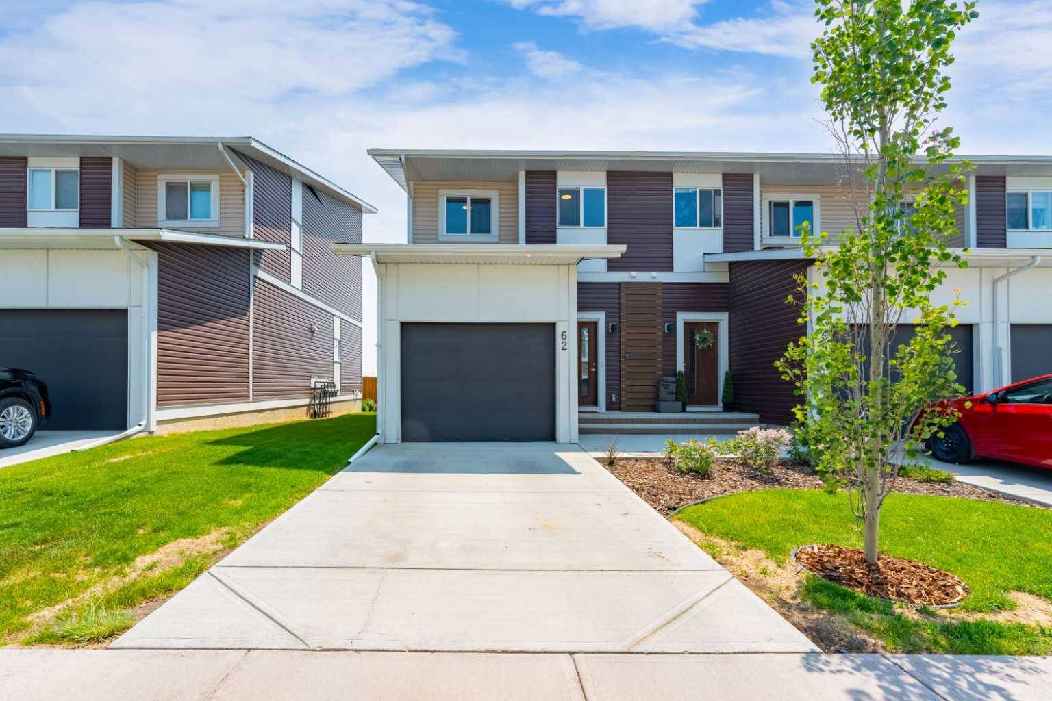 Calgary, AB T2X 2A7,62 Walden LN SE