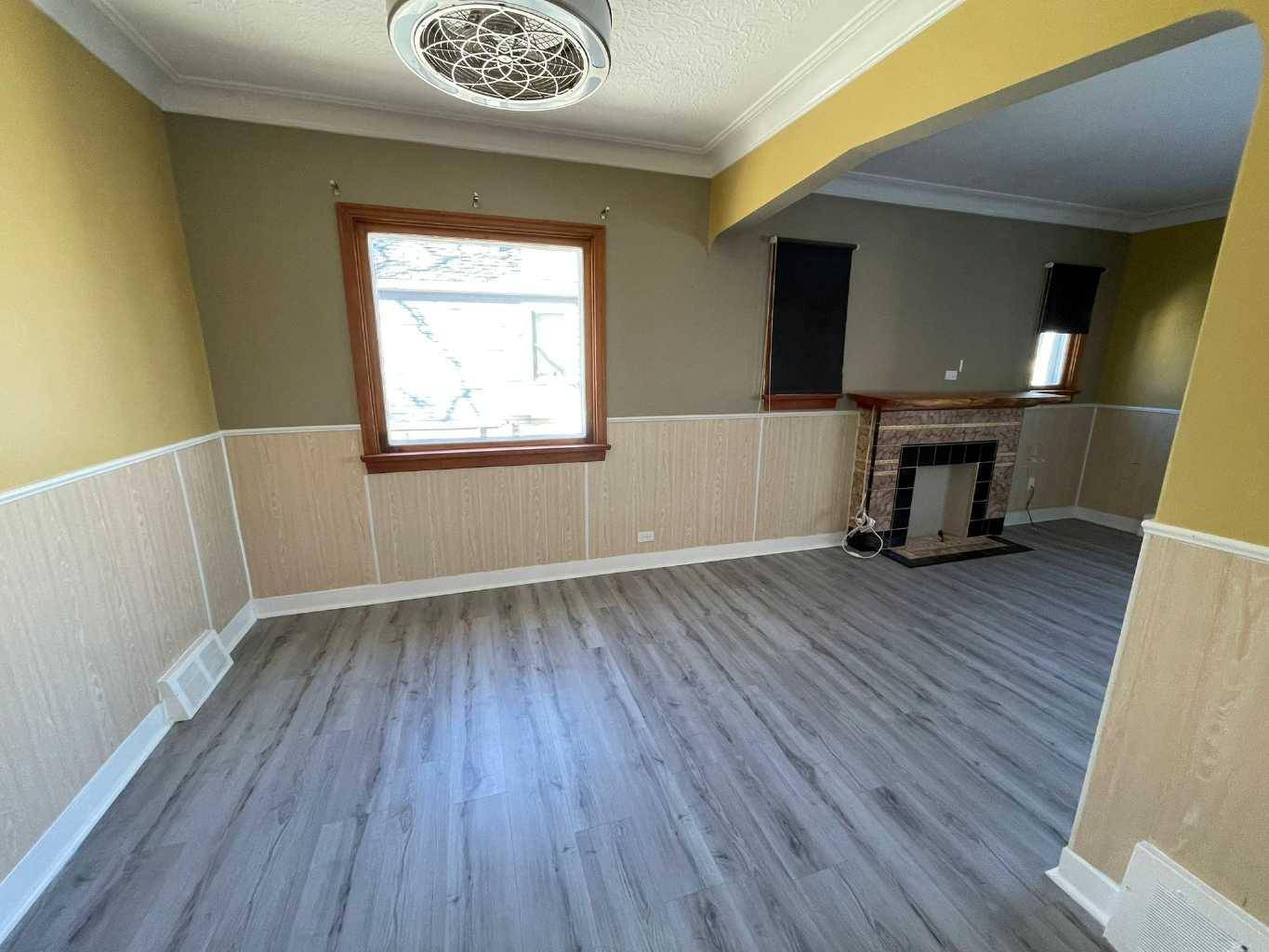 Calgary, AB T2E 1H5,405 15 AVE NE