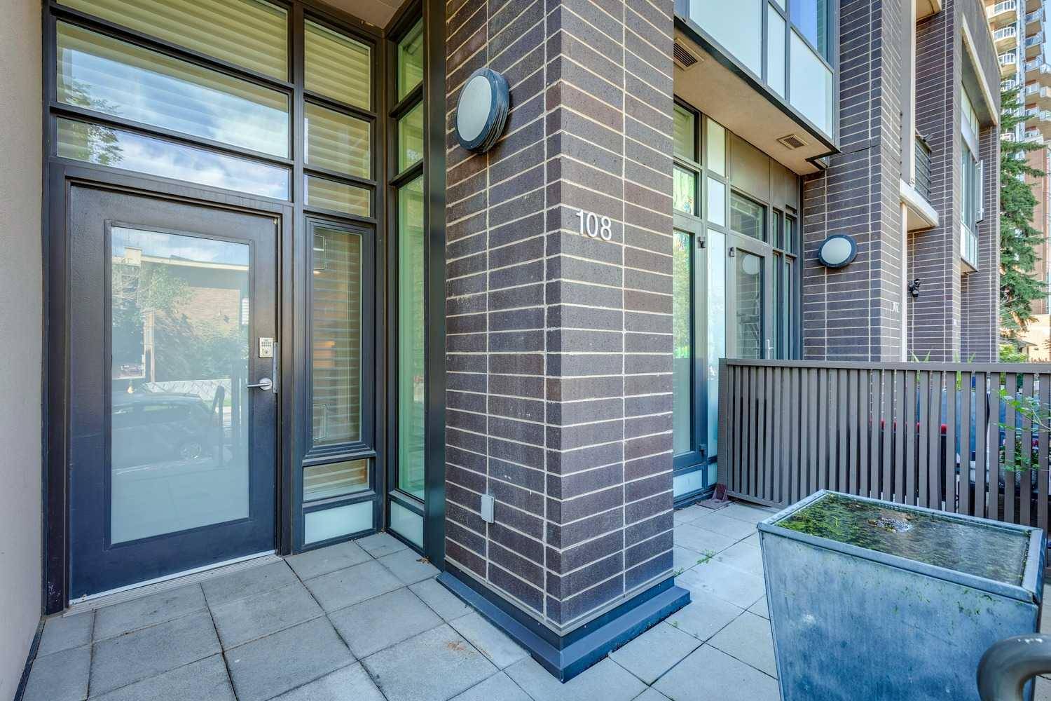 Calgary, AB T2R1A7,1500 7 ST SW #108