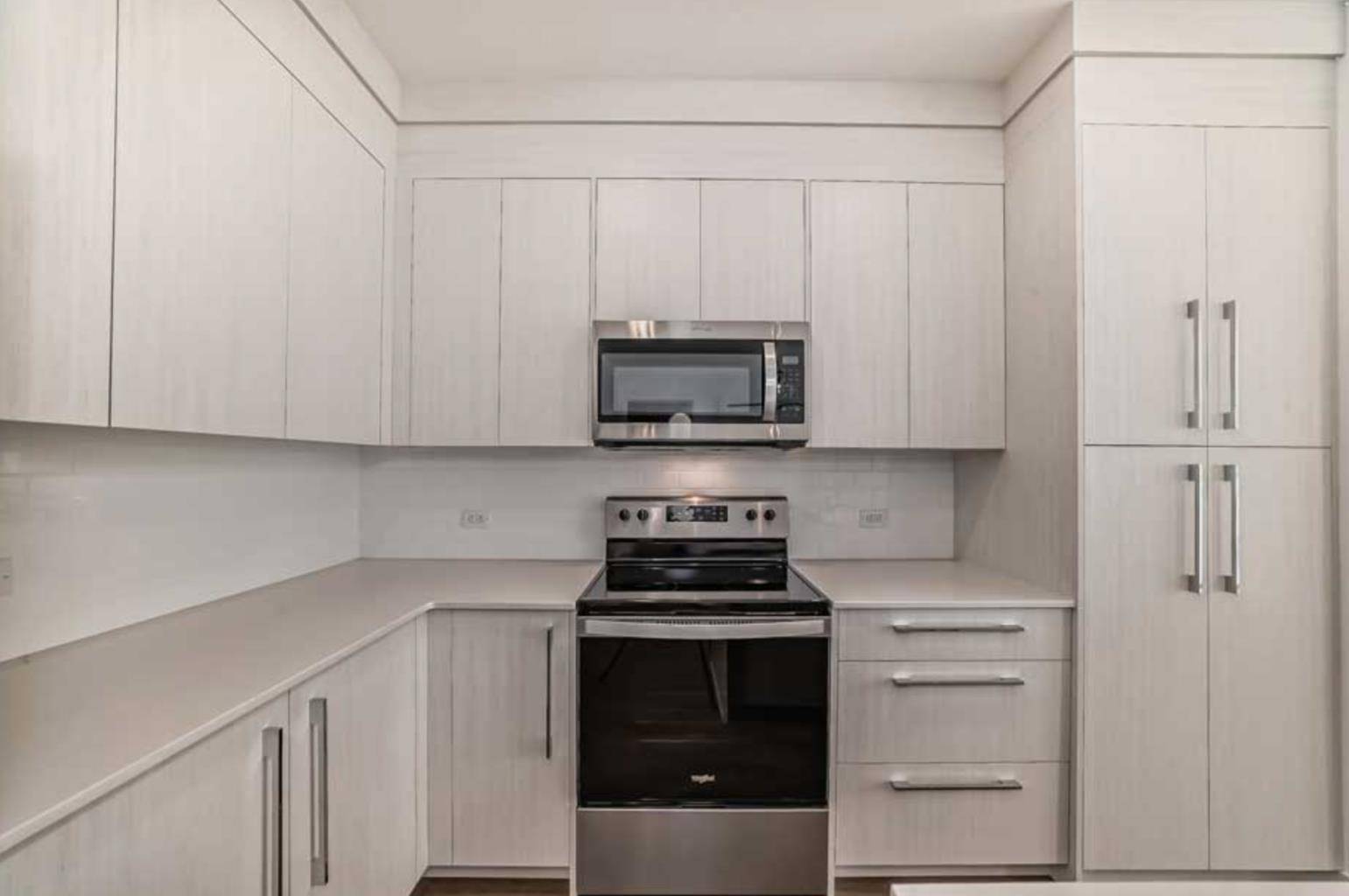 Calgary, AB T3J5M9,681 Savanna BLVD NE #1416