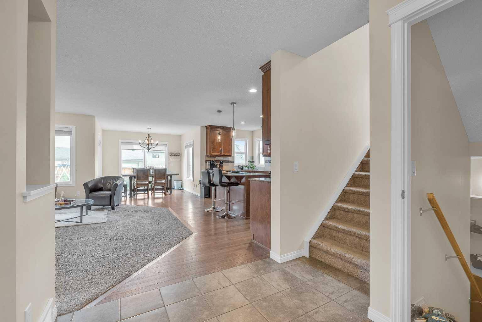 Calgary, AB T2X 0N8,46 Walden CT SE