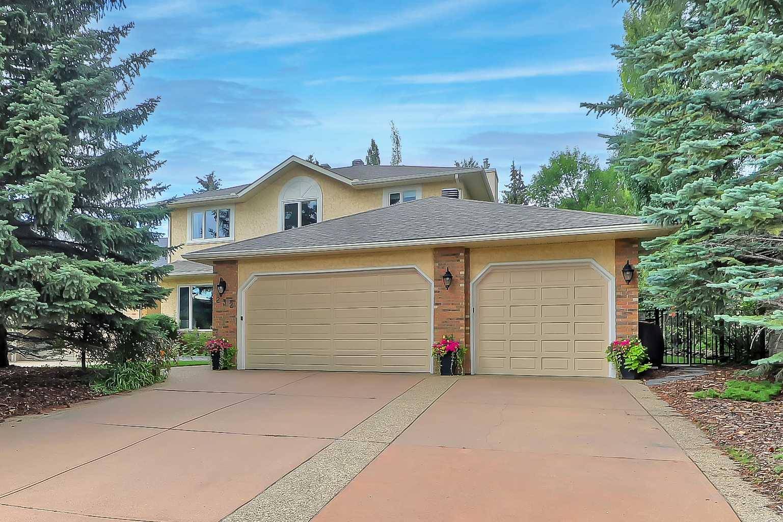 Calgary, AB T3L 1L7,232 Scimitar Bay NW