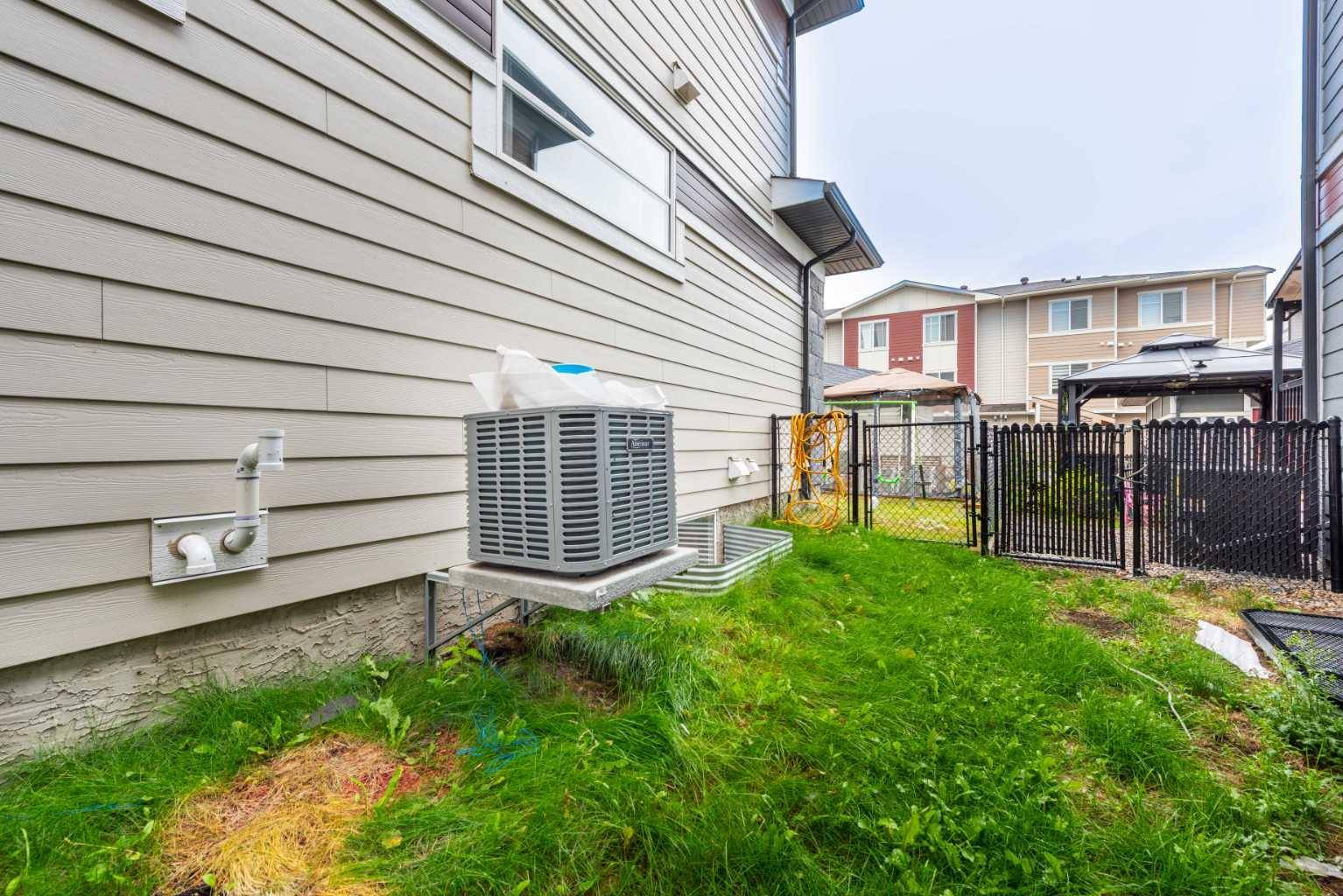 Calgary, AB T3N1B6,44 skyview CIR NE
