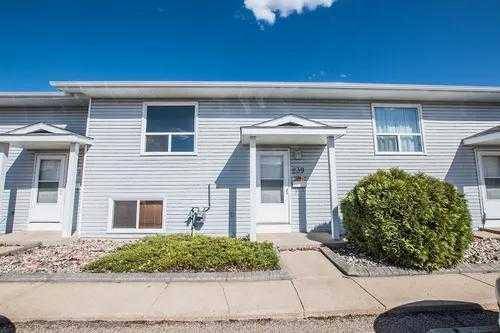 Red Deer, AB T4N 6L6,56 Holmes ST #239