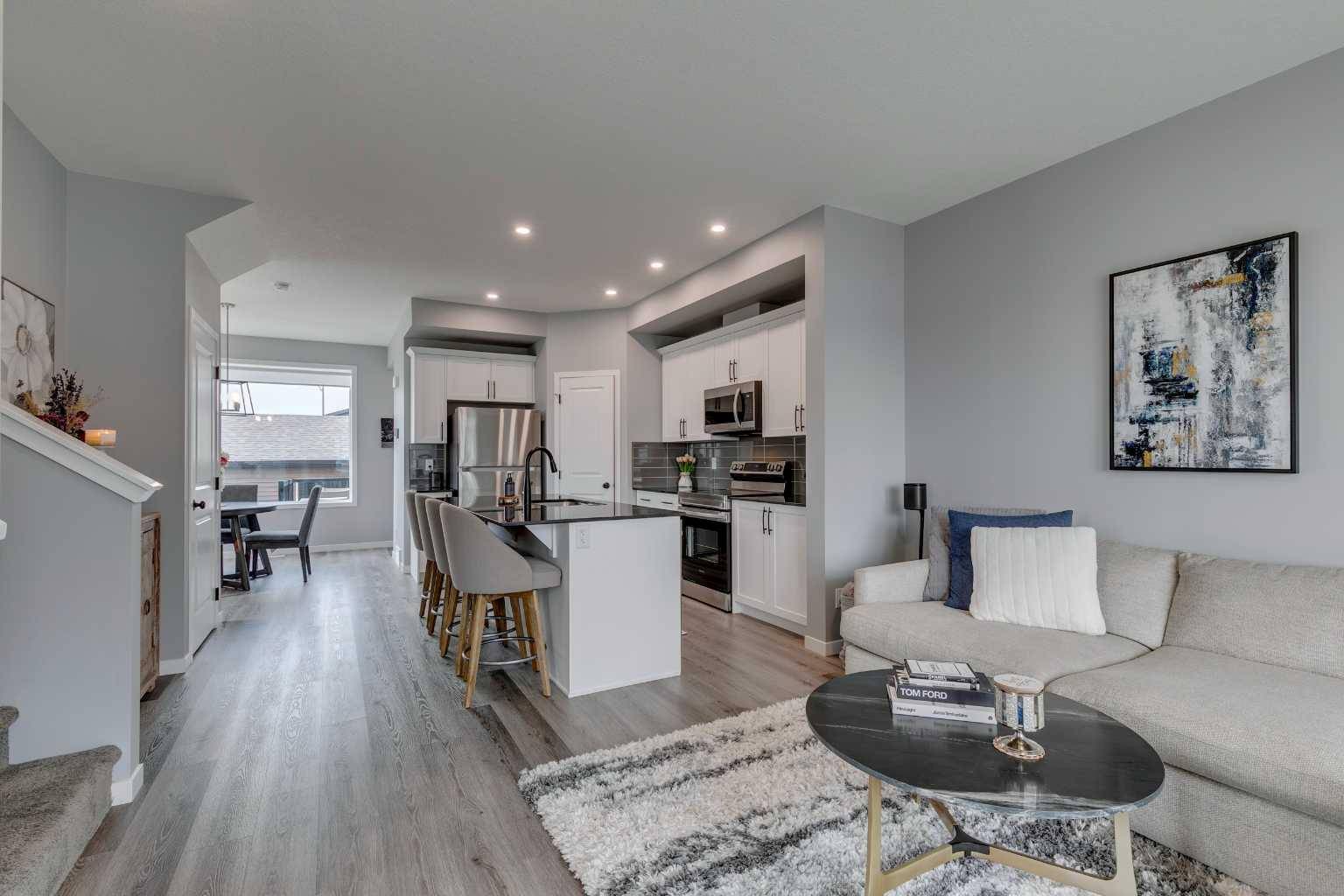 Okotoks, AB T1S 5T9,63 Wolf Gate