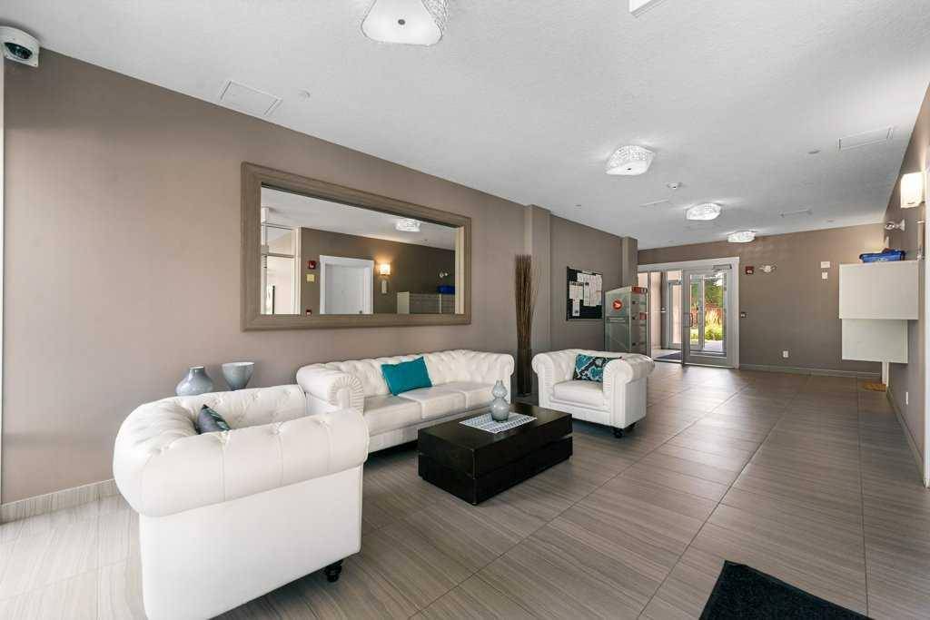 Calgary, AB T2N 2S7,119 19 ST NW #105