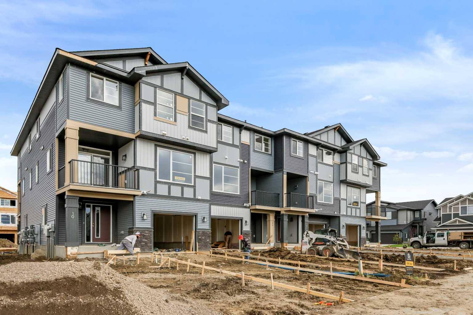 Chestermere, AB T1X2T8,12 Waterford GLN