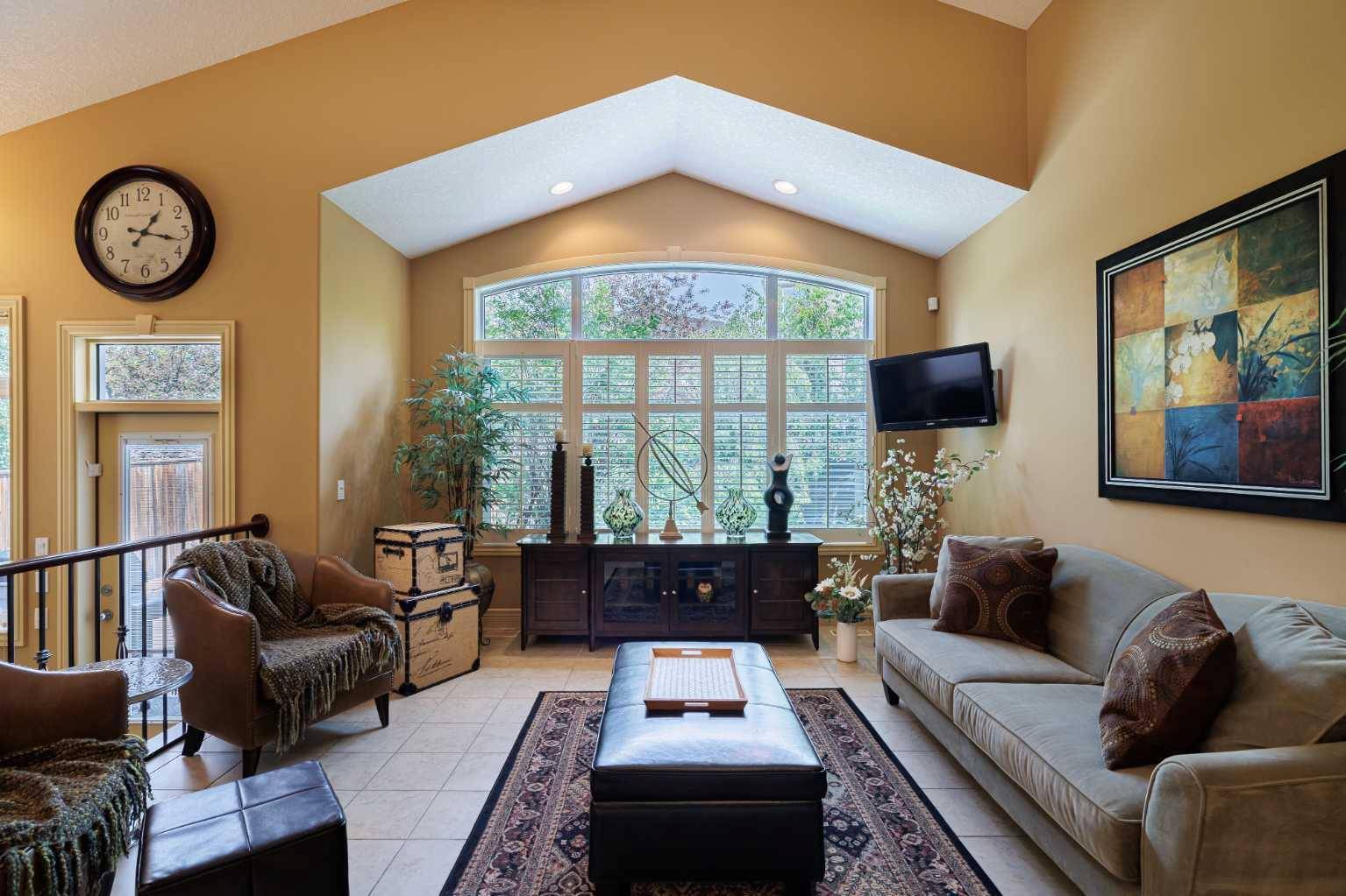 Calgary, AB T3L 2T7,38 Tuscany Glen PARK NW