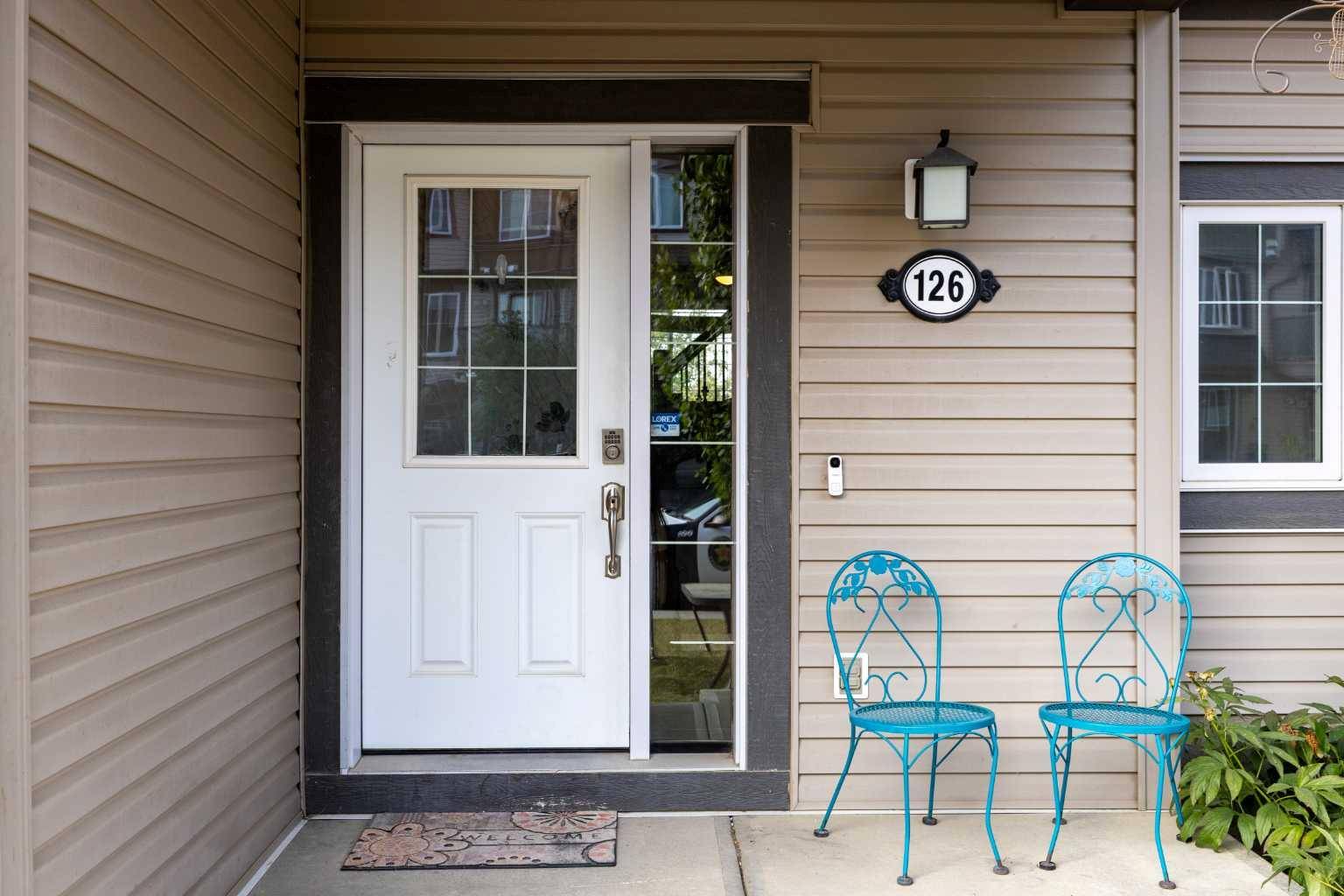 Airdrie, AB T4B 3R3,126 Windstone AVE SW