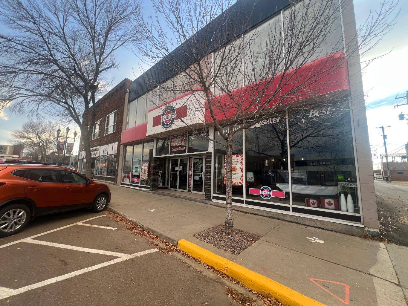 Drumheller, AB T0J0Y0,337 Centre ST