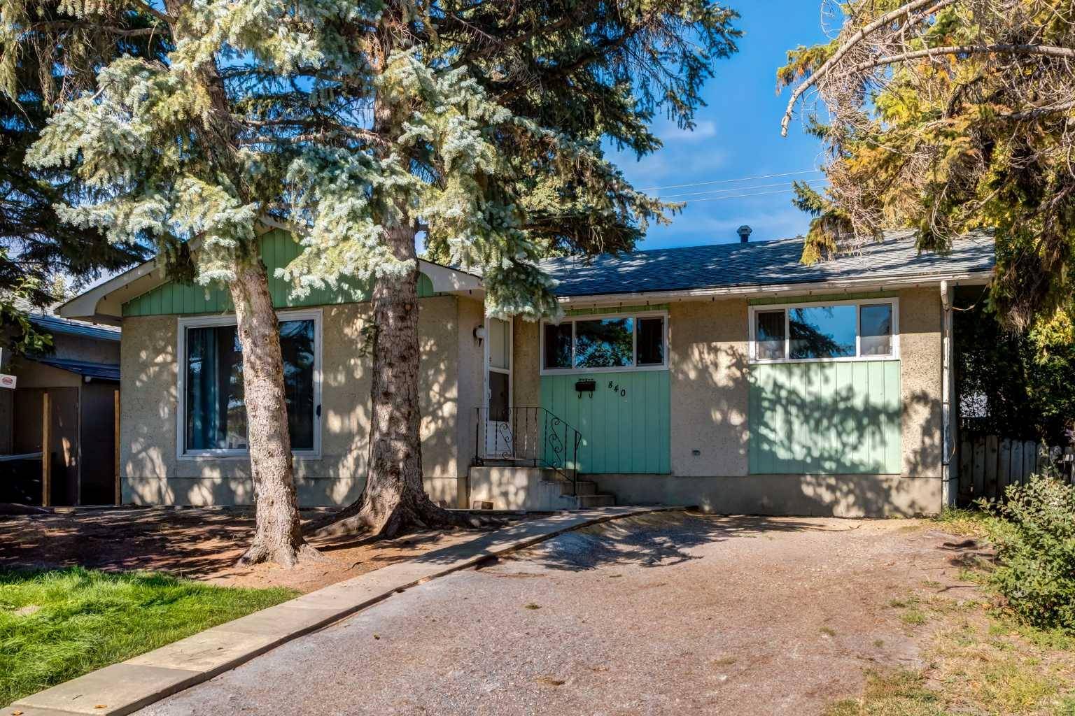 Calgary, AB T2A 1X7,840 Raynard CRES SE