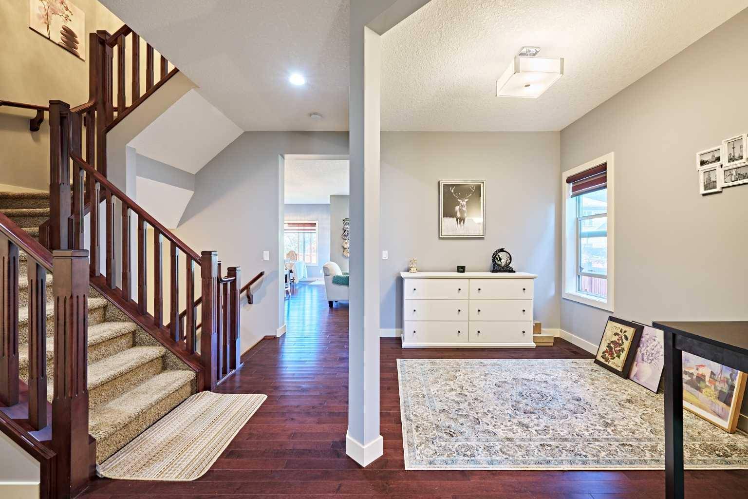 Calgary, AB T2X 4E9,108 Walden Rise SE