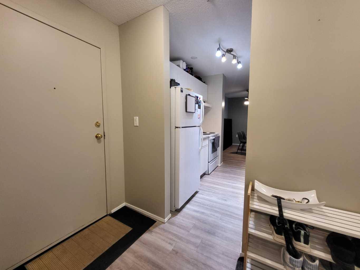 Lethbridge, AB T1K 7G6,485 Redcrow BLVD W #113