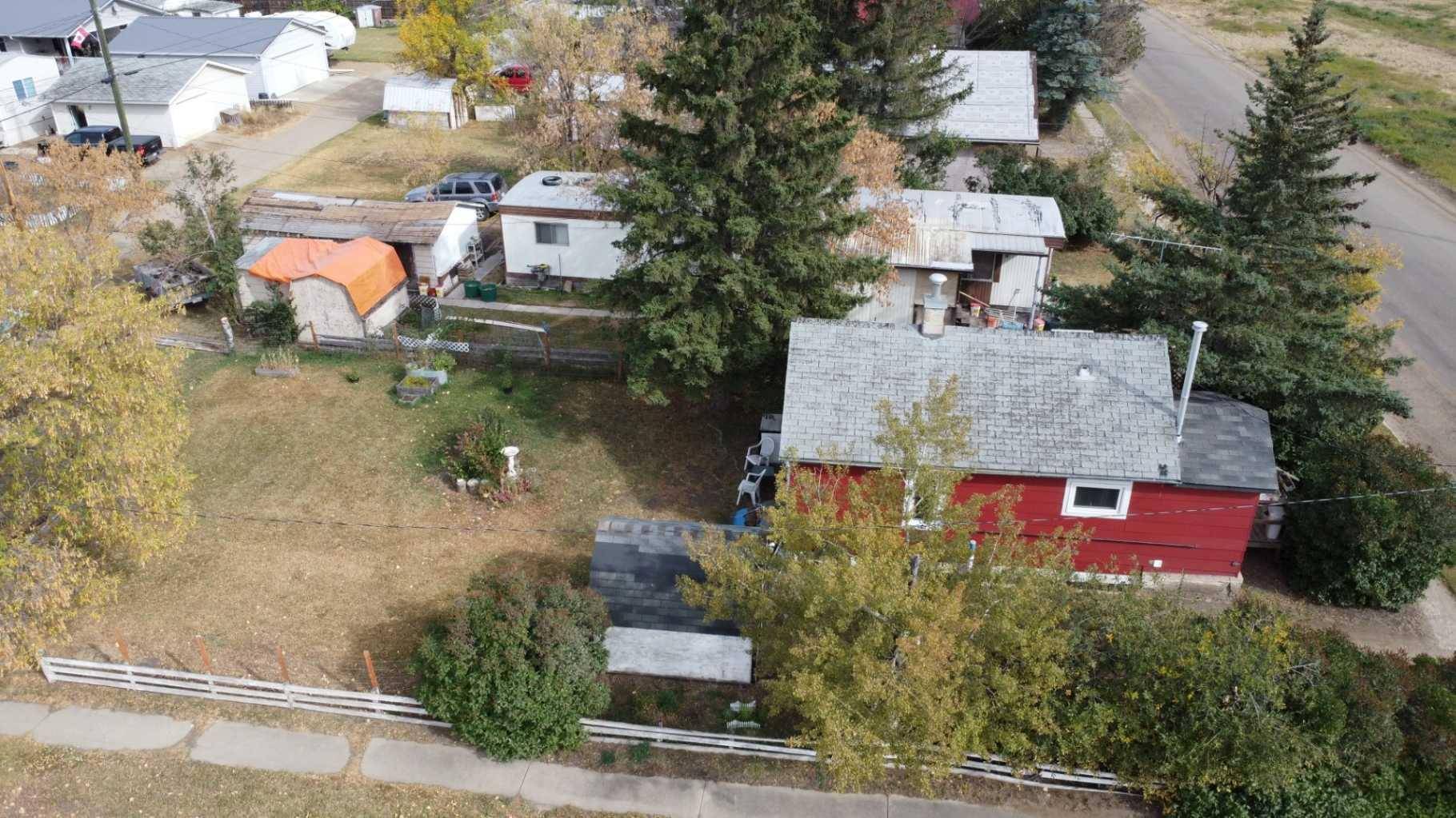 Hanna, AB T0J 1P0,320 Railway AVE W