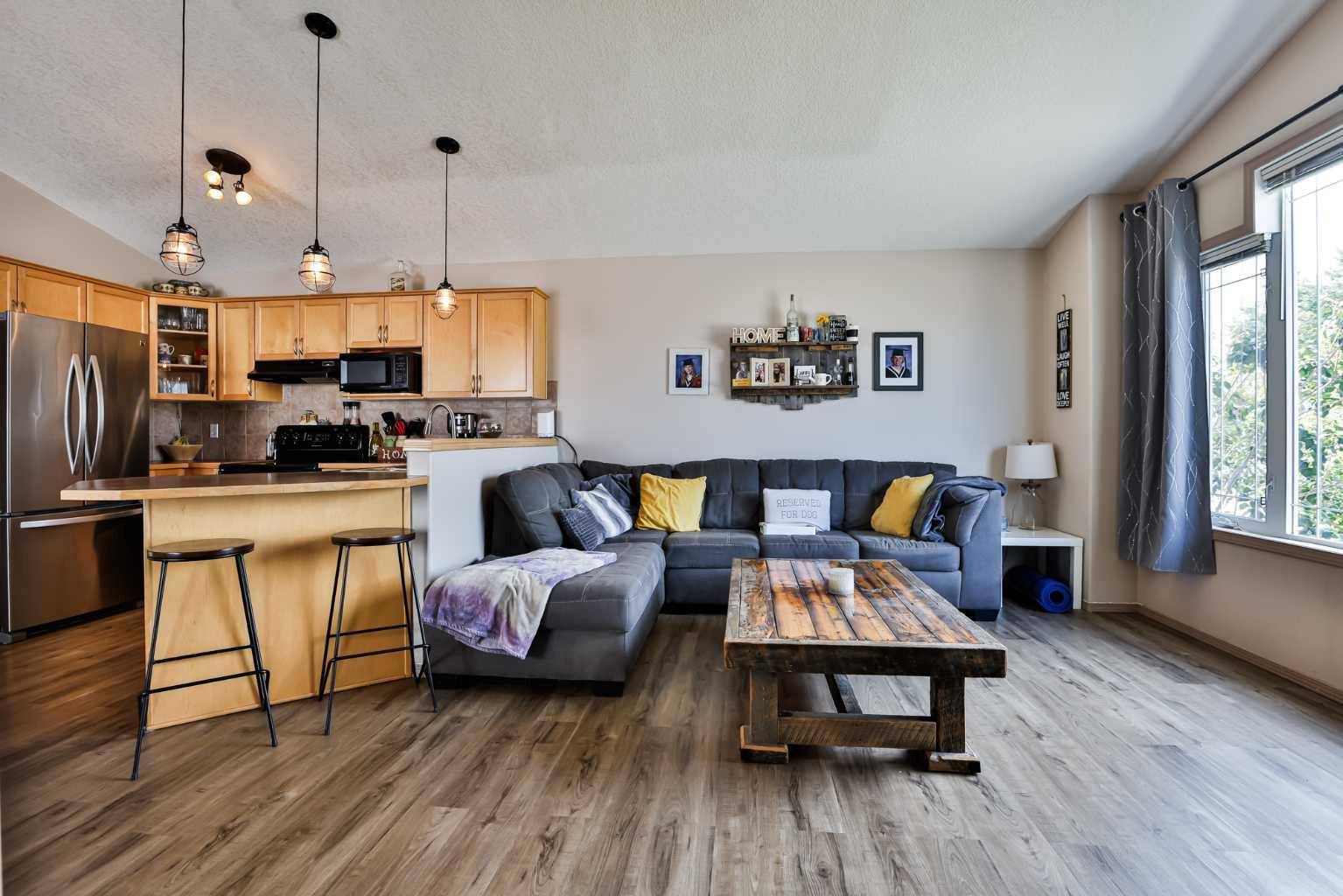 Lethbridge, AB T1K 7P5,16 Blackfoot CT W