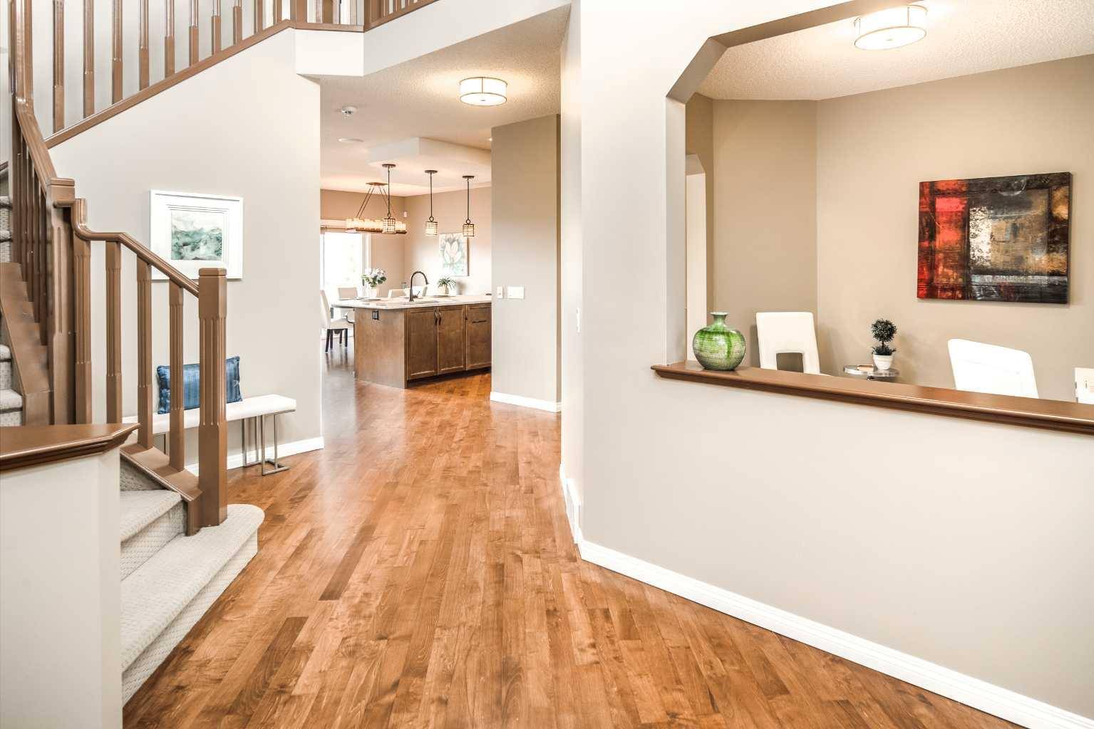 Calgary, AB T3H 5Y7,105 Aspen Stone RD SW